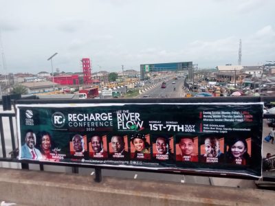 Footbridge advert picture